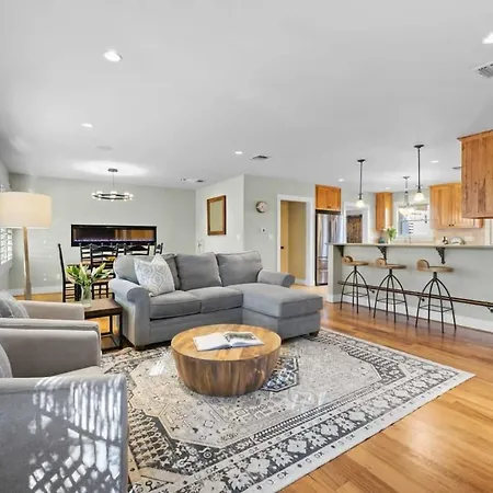 Beautiful Home Seconds From Main St